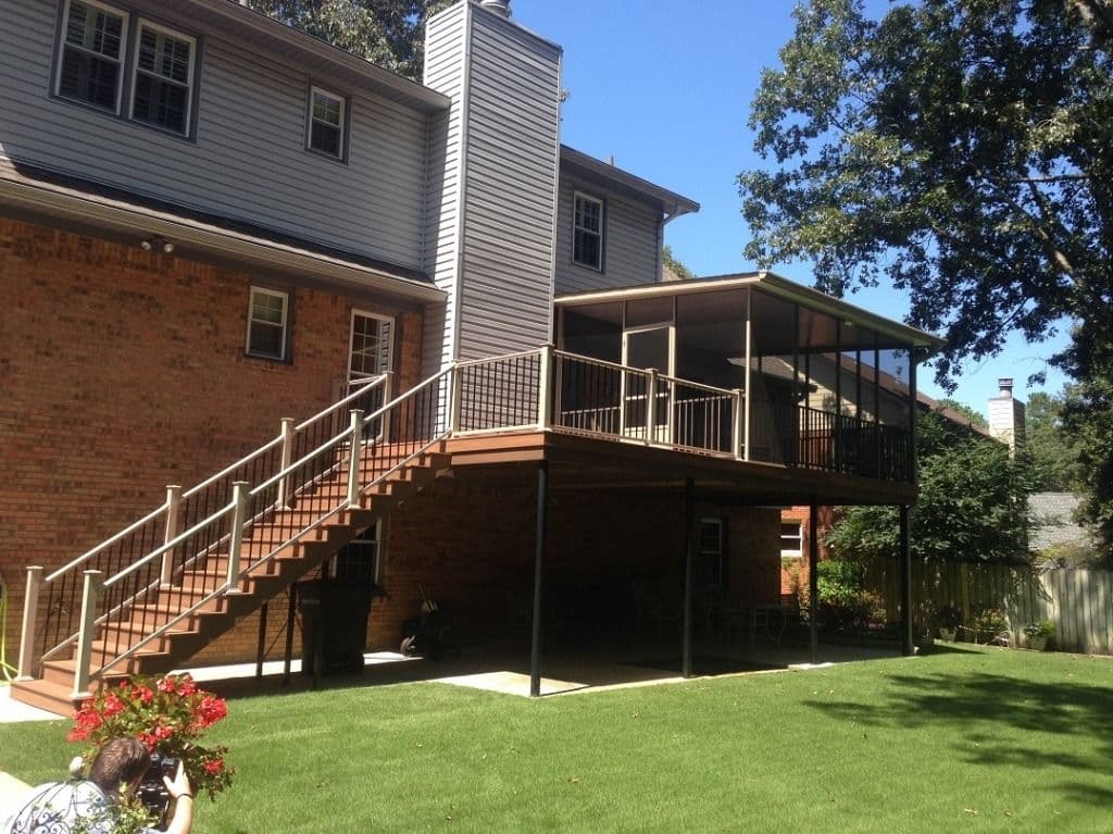 composite-deck-stairway